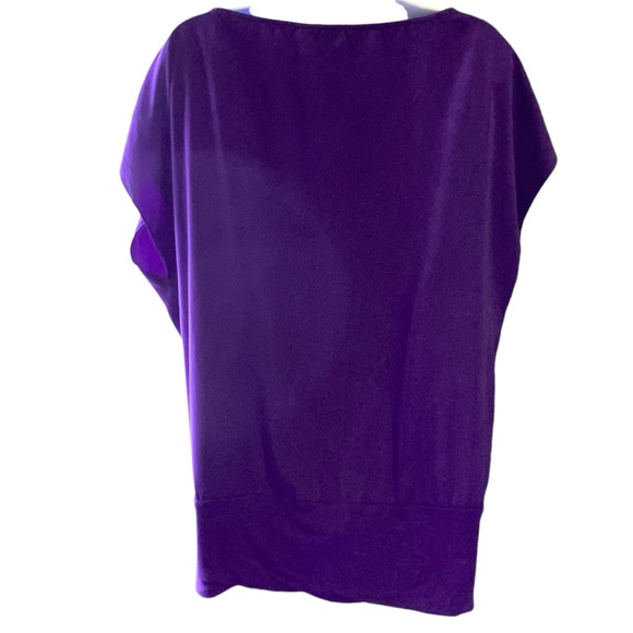 Express Top Purple Short Sleeve Boat Neck Stretchy Top Banded Hem Size Large - Picture 2 of 7